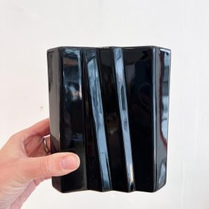 Vase vintage noir