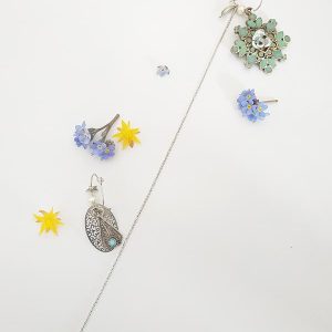 Boucles d’oreilles asymétriques vintage – Verre d’eau VENDU