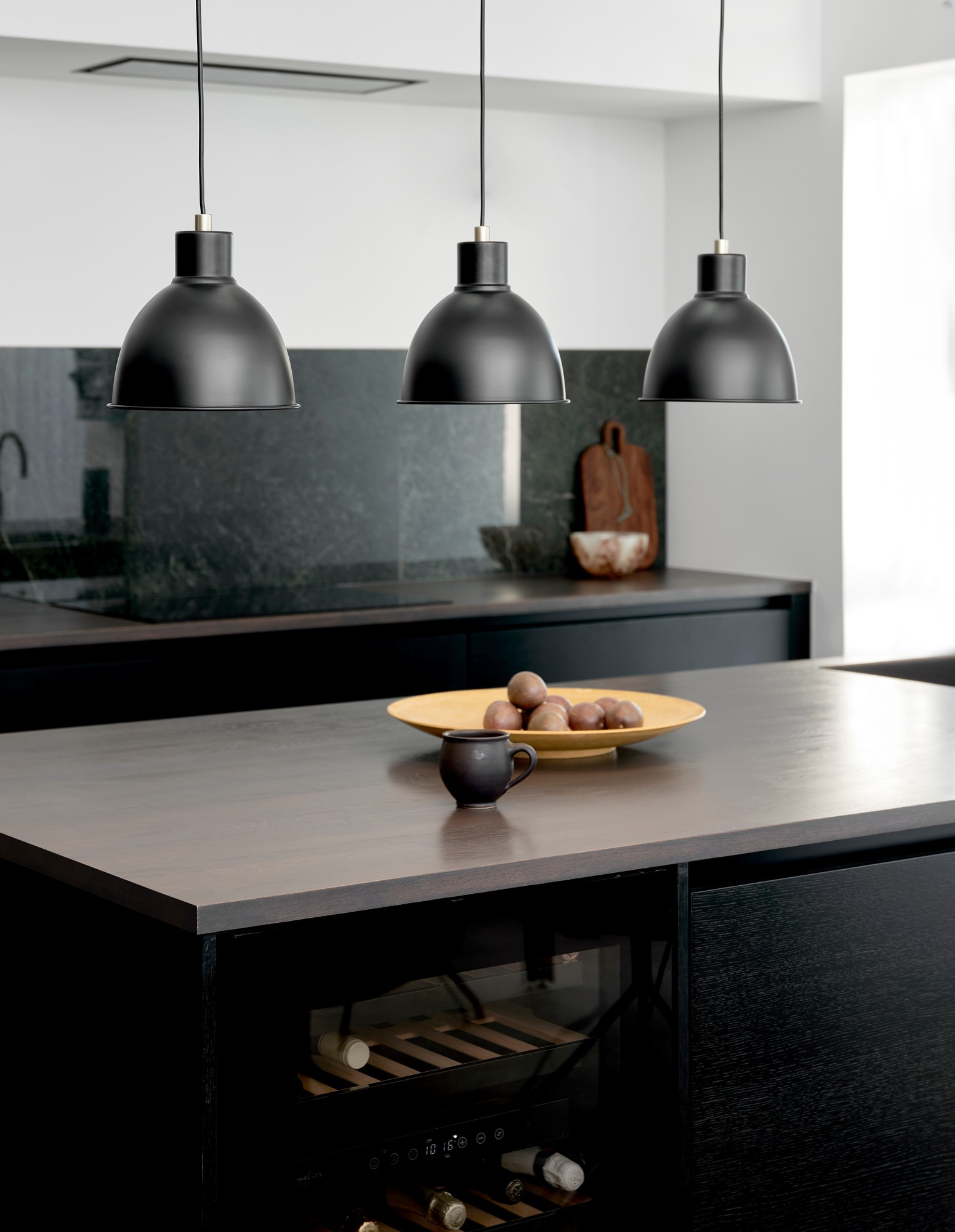 Suspension Pop base métal en bande avec trois abat-jour classique au design contemporain par Nordlux – Image 4