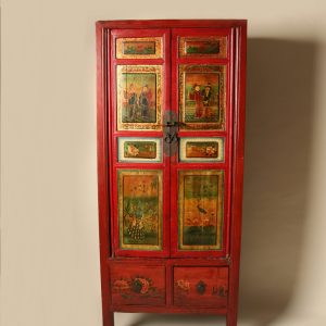 Armoire chinoise en laque rouge peinte à la main