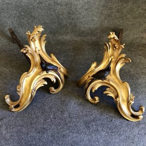 Paire de chenets en bronze, Vienne, XIXe siècle