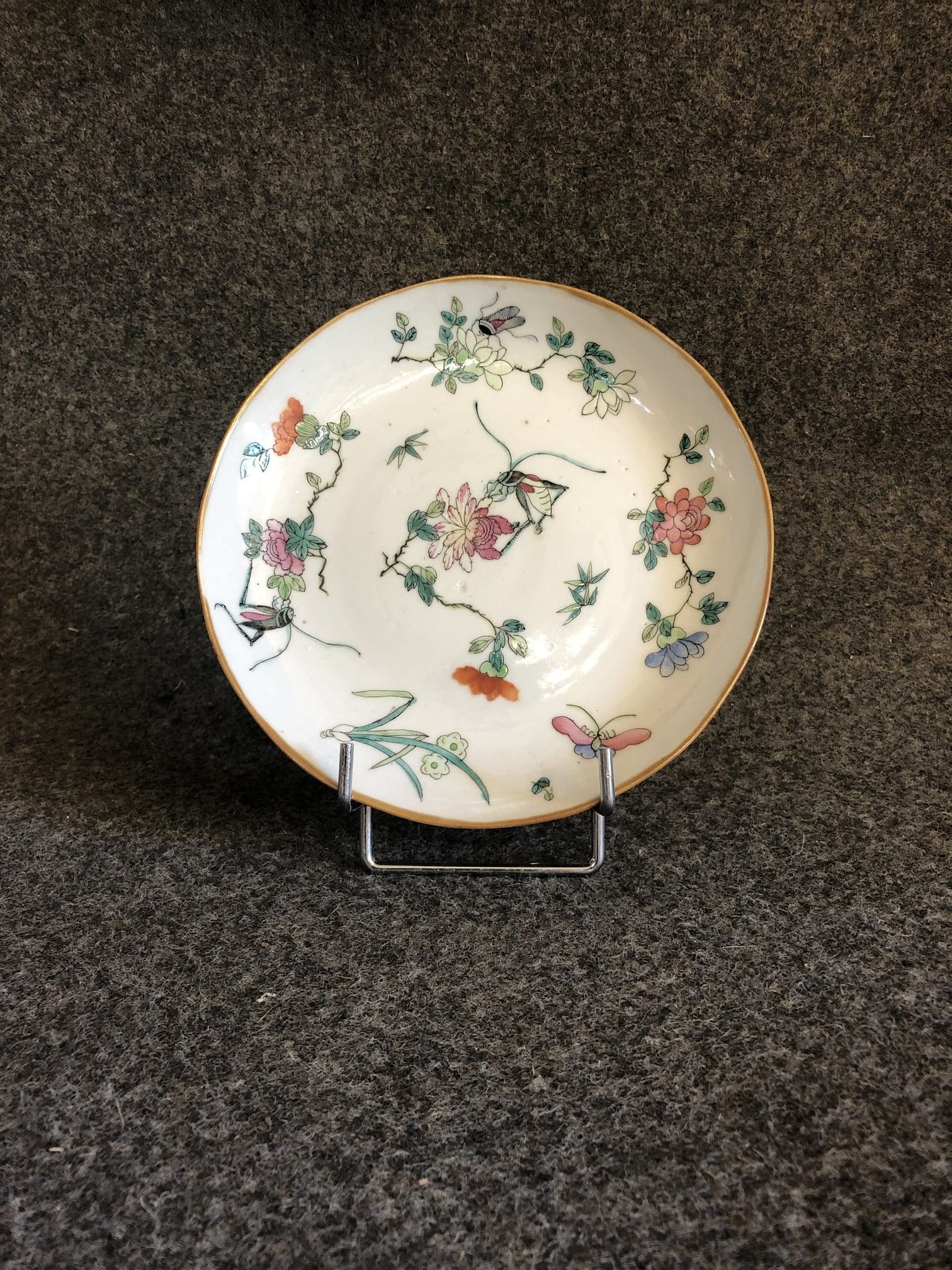 Petite assiette en porcelaine. Chine, XIXe siècle – Image 2