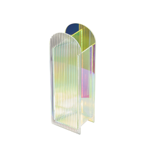 Vase acrylique Iridescent Arche au Design Bohème & Reflets Lumineux Pavao Studio